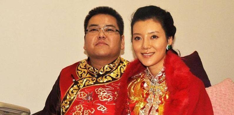 科技之巅，最新款手机引领生活变革