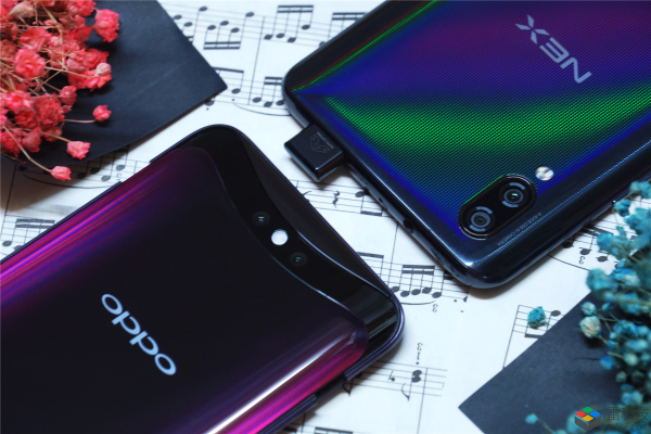 OPPO最新款手机，自信变革与成就感的启示