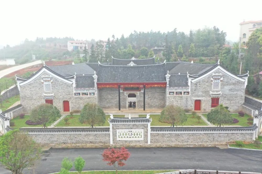 最新医学杂志揭秘，高科技产品的革新之旅