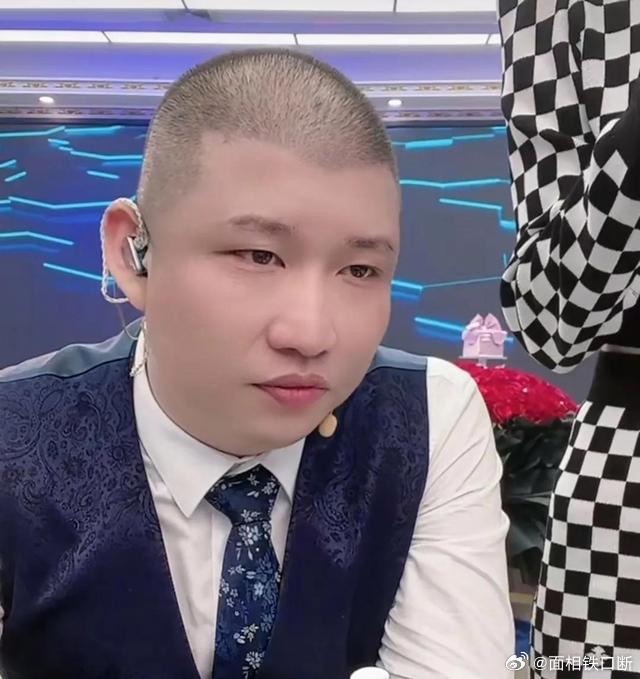 二驴最新动态揭秘，观点阐述与分析