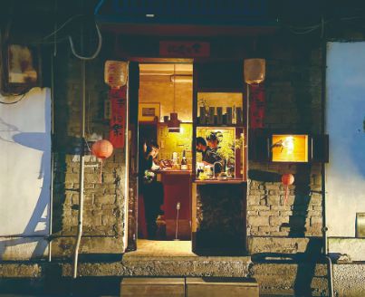 探索小巷特色小店，最新款灯头揭秘与奇妙之旅