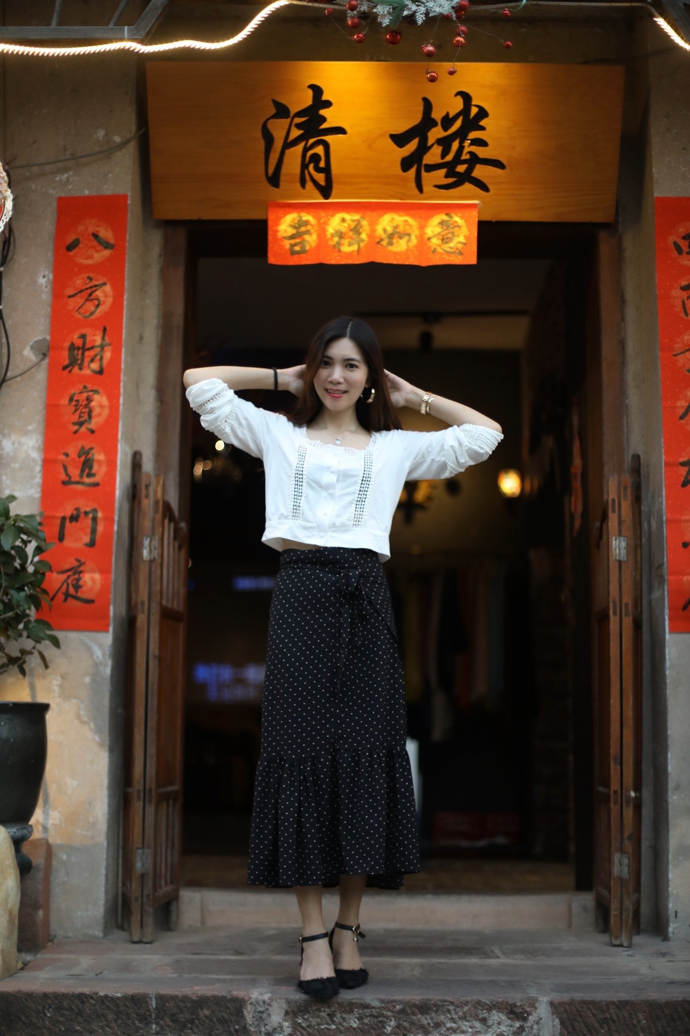 女演员身高揭秘与小巷深处的特色小店探秘