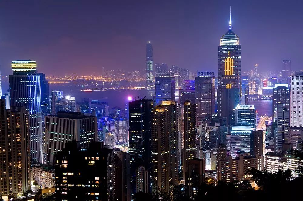 最新房市政策下的心灵探索，自然美景与内心平静的追寻艺术
