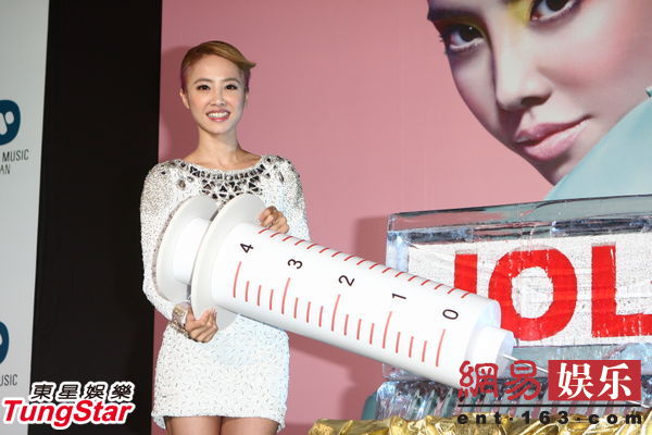 蔡依林最新MV探索自然美景之旅，寻找内心的平和宁静