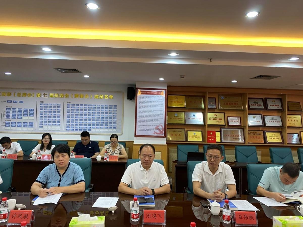 靖西最新招聘信息揭秘，小巷中的职业机遇等你来探索！