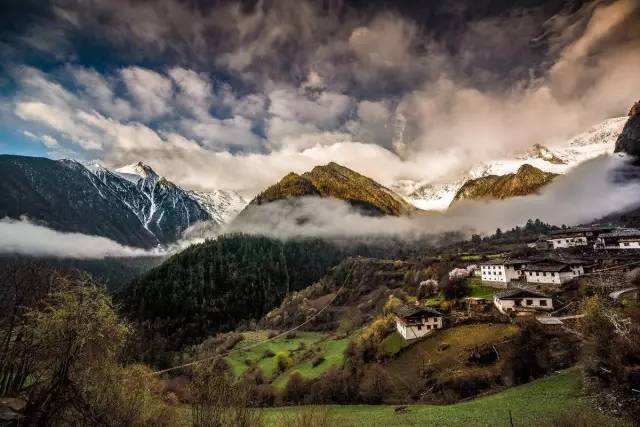 探索自然美景的轻松之旅，最新中四之旅