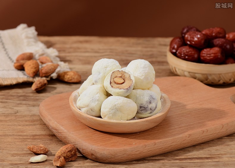 奶枣疫情最新动态更新，最新消息汇总📢🥛🍡️